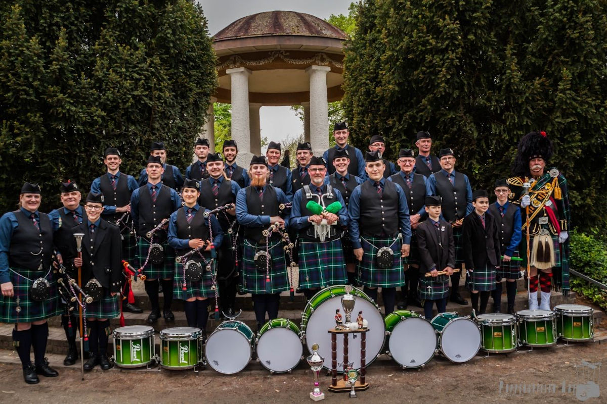 OWL Town Pipe & Drum OWL Town Pipe & Drum