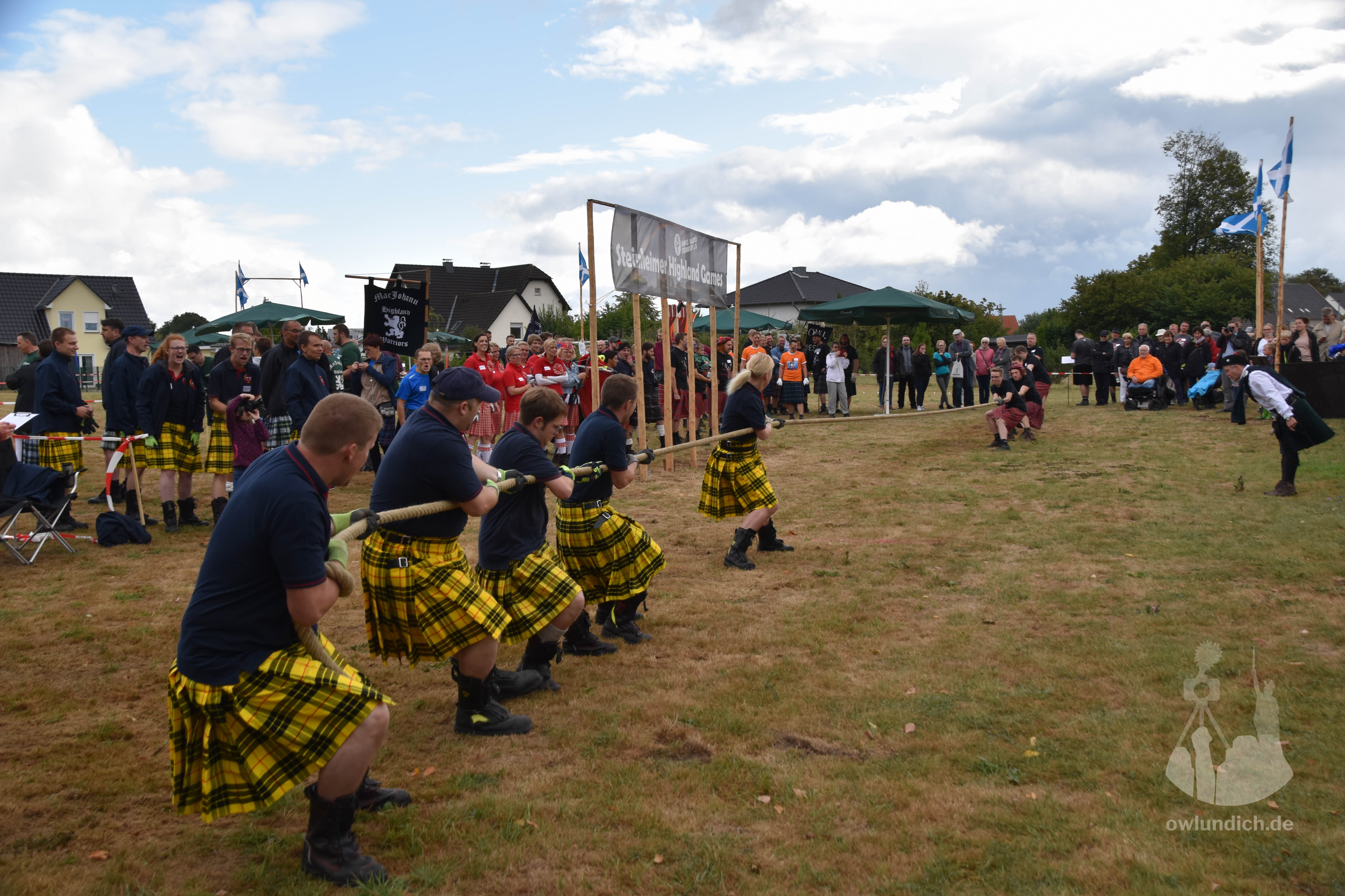 02-Tug-o-War 02-Tug-o-War